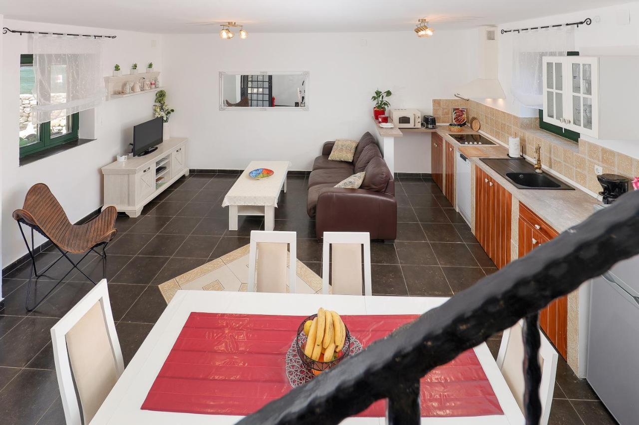 Villa Villa Niko Special Offer In May Pay 4 Nights Stay 5 Nights Pet Friendly 200 M From Sand Beach *