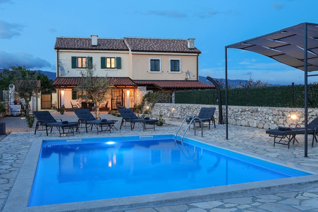 Villa Niko Special Offer In May Pay 4 Nights Stay 5 Nights Pet Friendly 200 M From Sand Beach Rudine (Dobrinj)