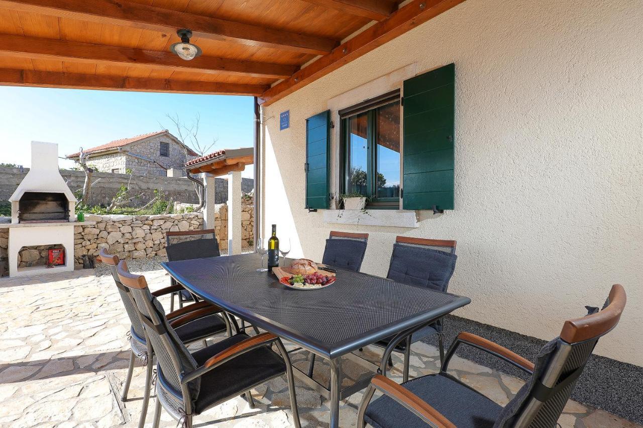 Villa Niko Special Offer In May Pay 4 Nights Stay 5 Nights Pet Friendly 200 M From Sand Beach Villa
