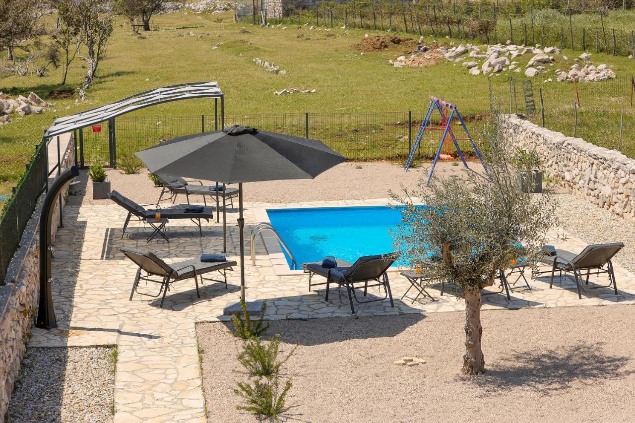 Villa Niko Special Offer In May Pay 4 Nights Stay 5 Nights Pet Friendly 200 M From Sand Beach Rudine (Dobrinj)