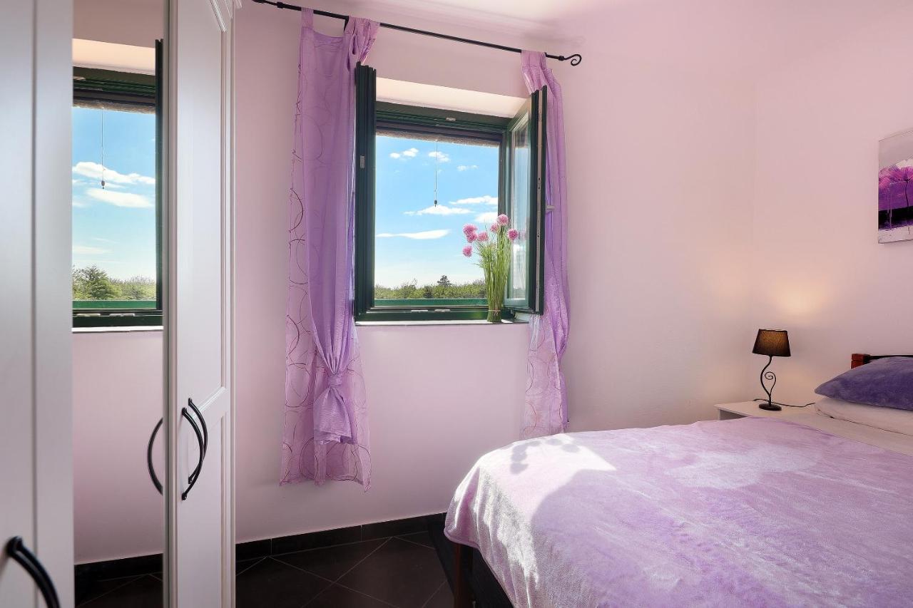 Villa Niko Special Offer In May Pay 4 Nights Stay 5 Nights Pet Friendly 200 M From Sand Beach Villa Rudine (Dobrinj)