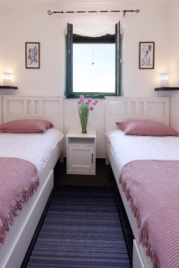 Villa Niko Special Offer In May Pay 4 Nights Stay 5 Nights Pet Friendly 200 M From Sand Beach