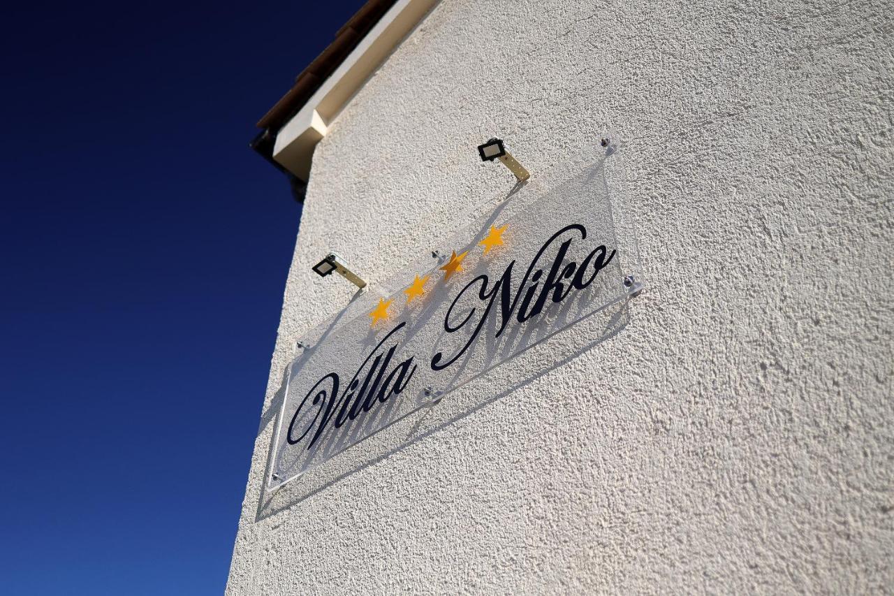 Villa Niko Special Offer In May Pay 4 Nights Stay 5 Nights Pet Friendly 200 M From Sand Beach Villa