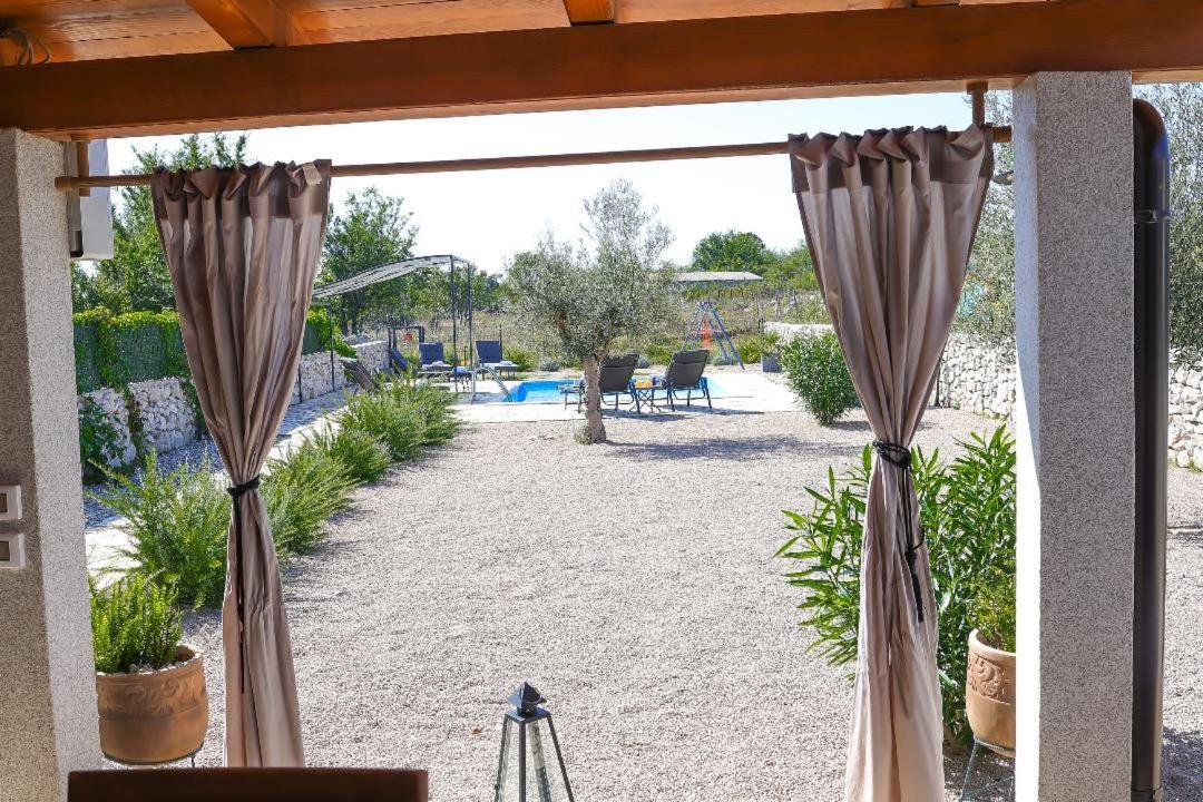 Villa Niko Special Offer In May Pay 4 Nights Stay 5 Nights Pet Friendly 200 M From Sand Beach Rudine (Dobrinj)